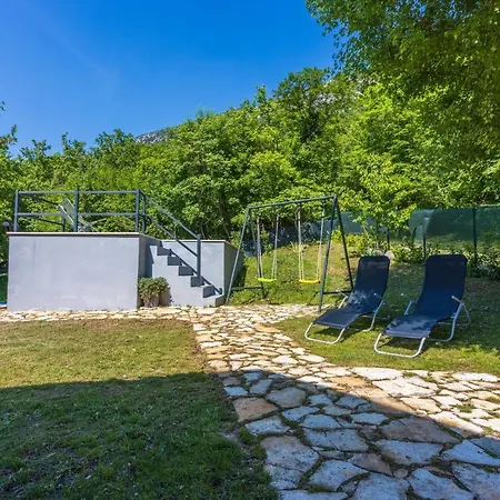 House Nado Hébergement de vacances *