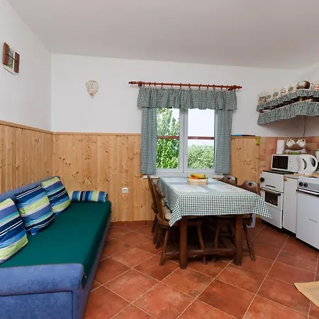 Hébergement de vacances House Nado *