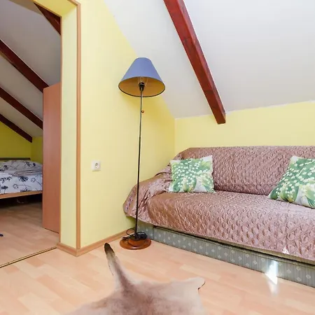 House Nado Pulgarija Cepic